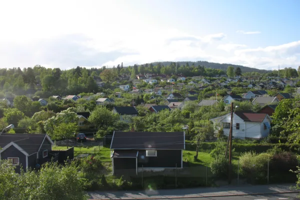 wikimedia foto af Kjetil Ree: kolonihavehus