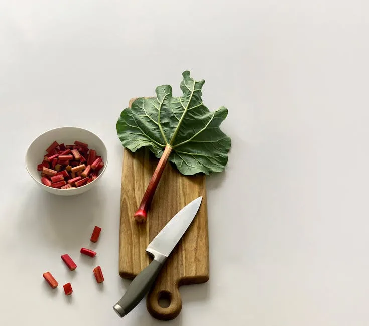 pexels.com foto af Kulbir: Mørklagt rød rabarber