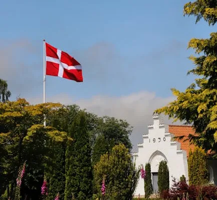 pexels.com foto af Christina & Peter: Frodig dansk sommerhave